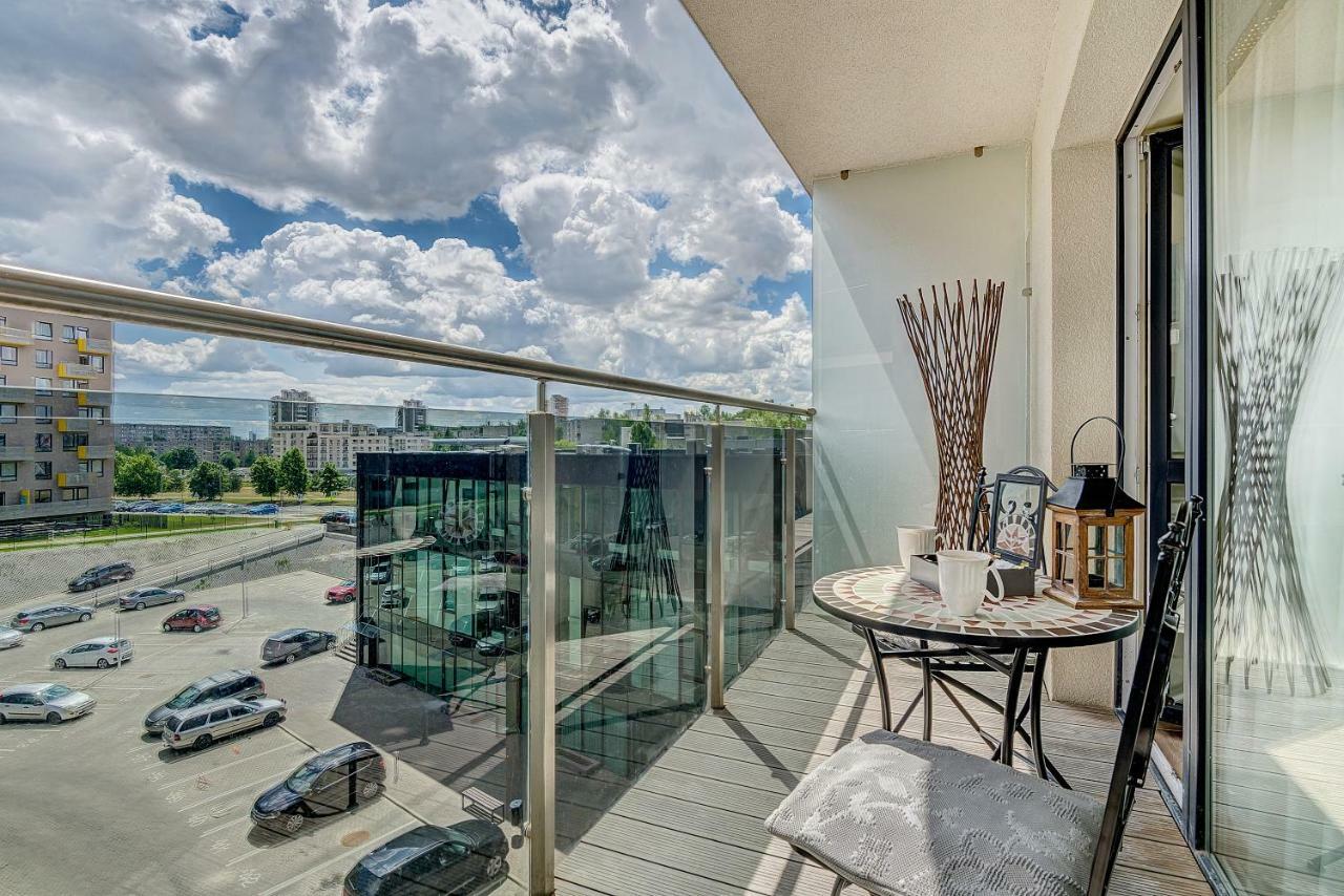 Bright Apartment Near Akropolis Wilno Zewnętrze zdjęcie